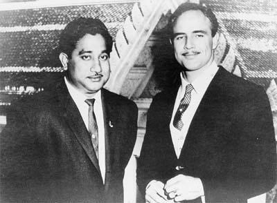 A rare pic of Sivaji Ganesan with Marlon Brando