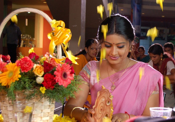 Sneha Tamil actress in saree