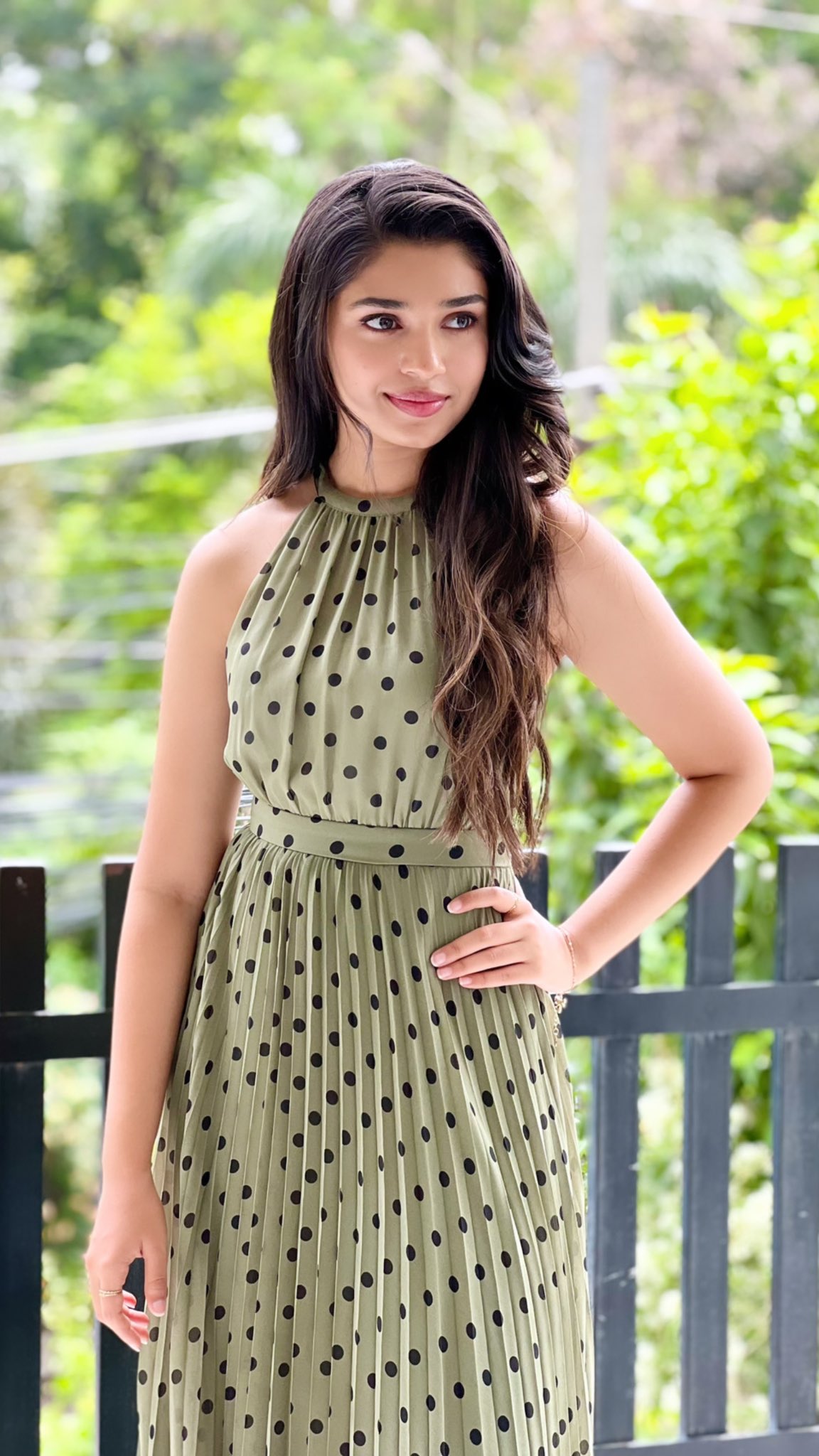 Krithi Shetty Wallpaper Mobile Actress Telugu